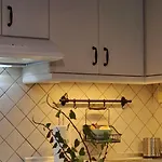 Apartment Tenios Urban Nest Retreat