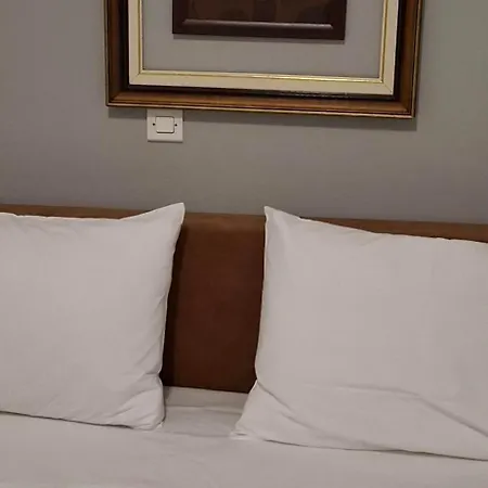 Tenios Urban Nest Retreat Kalamáta