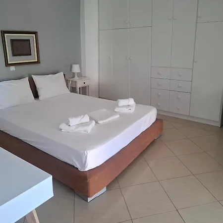 Tenios Urban Nest Retreat Apartment