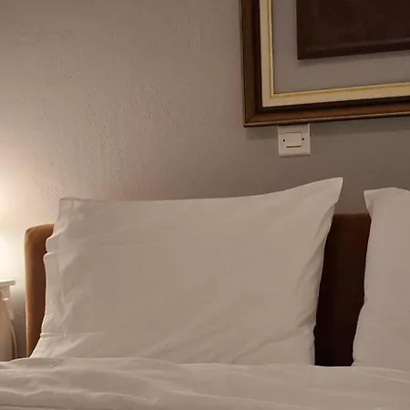 Tenios Urban Nest Retreat