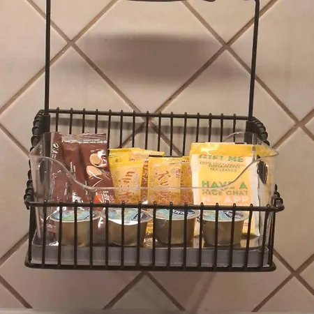 Tenios Urban Nest Retreat Apartment