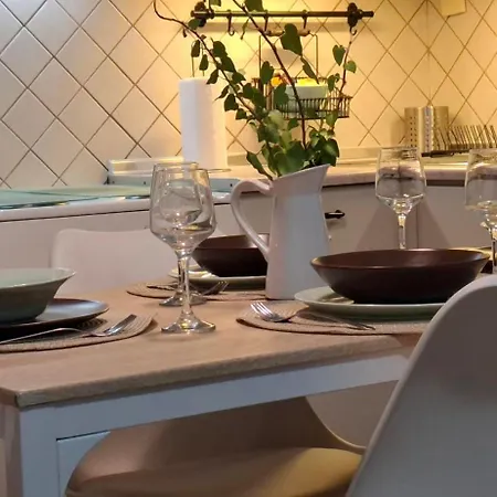 Apartment Tenios Urban Nest Retreat