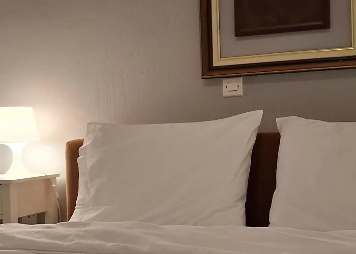 Tenios Urban Nest Retreat