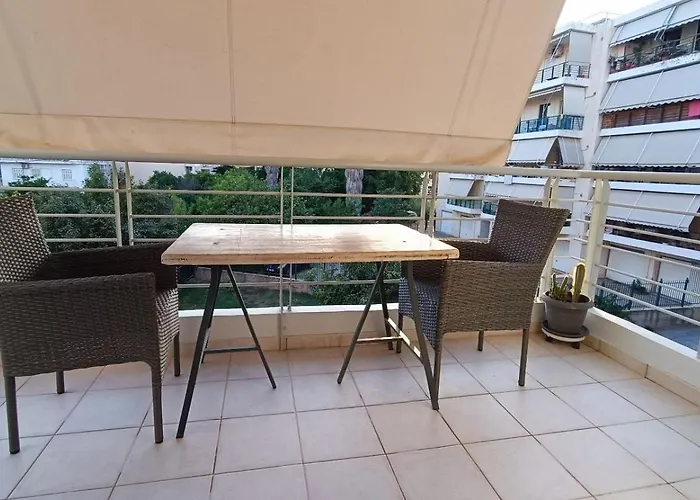 Tenios Urban Nest Retreat * Kalamata