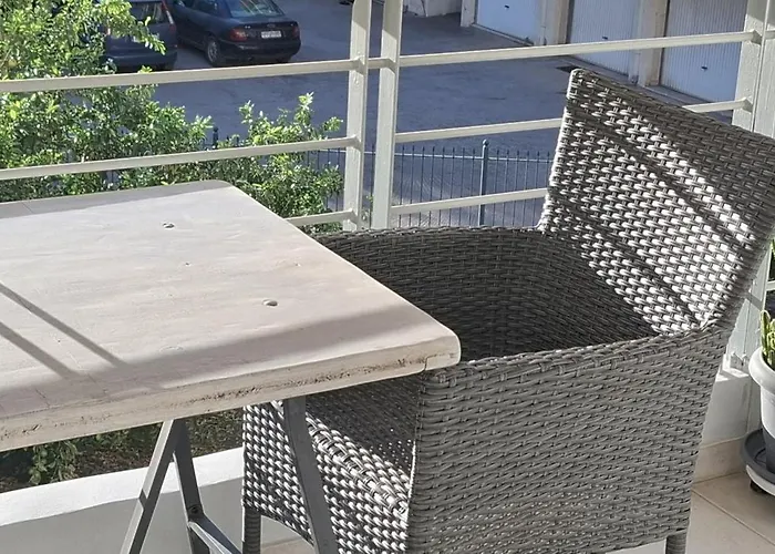 Tenios Urban Nest Retreat Kalamata